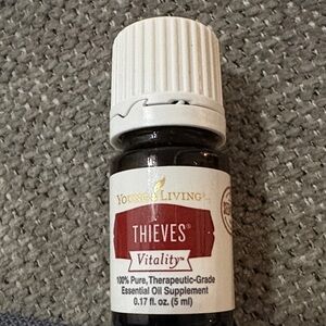 Young Living Thieves Vitality Essential Oil. 5 ml